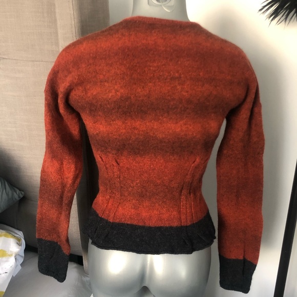 Sleeping on Snow beautiful sweater ❤️ - Picture 3 of 5